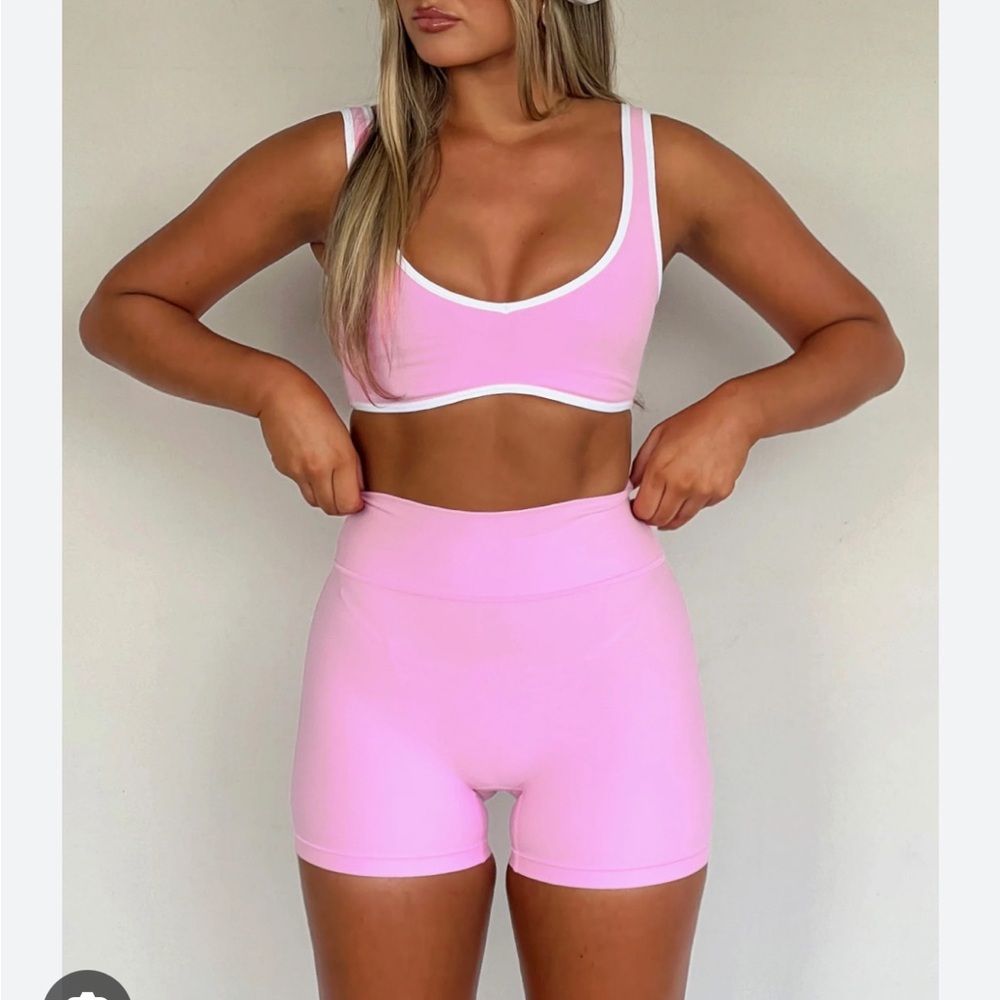 White fox sports bra